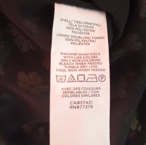 Ann Taylor Floral Split Neck Smocked Sleeves Blouse - Picture 7 of 8